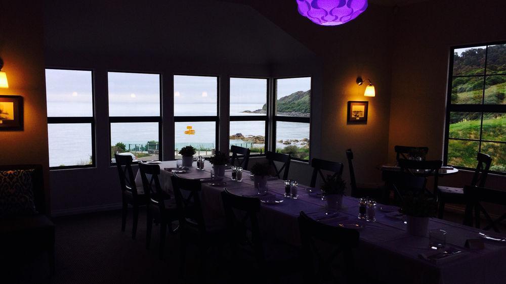 Lands End Hotel Блъф Екстериор снимка