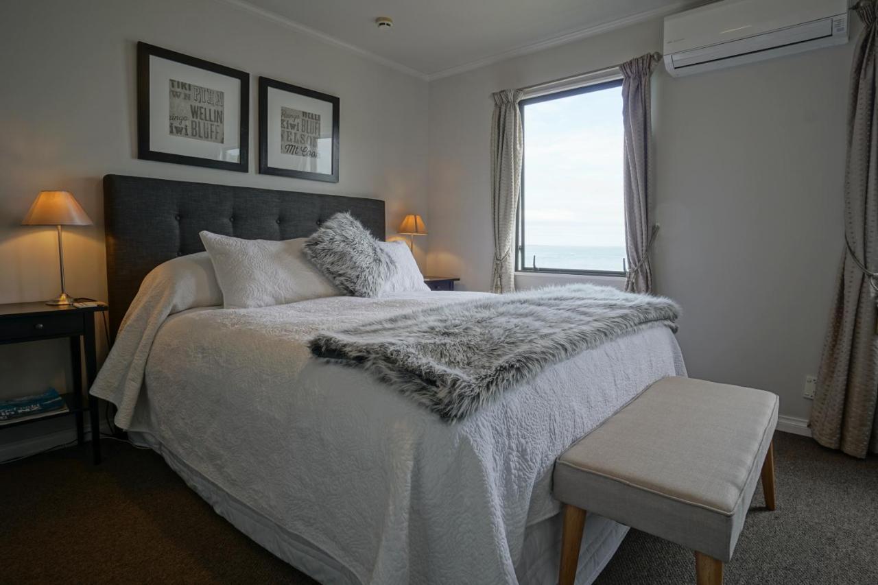 Lands End Hotel Блъф Екстериор снимка